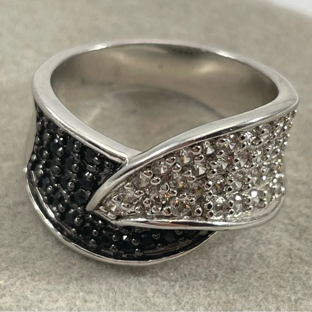 Ring Black White Diamond CZ Silver Plated Wide Ring Band Classic Timeless